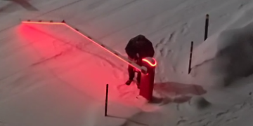 В Новосибирске второй раз за месяц срезали шлагбаум в ЖХ «Созвездие»