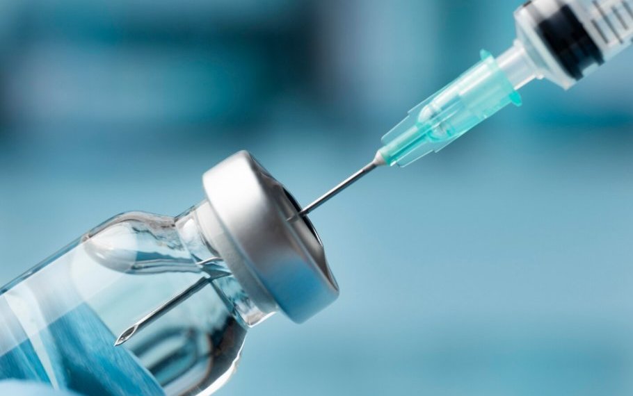 Учёные новосибирского центра «Вектор» завершили испытания вакцины против Эболы