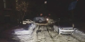 «Мусорный тупик»: почему во дворах в центре Новосибирска не вывозят отходы?