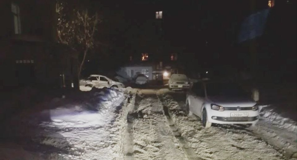 «Мусорный тупик»: почему во дворах в центре Новосибирска не вывозят отходы?