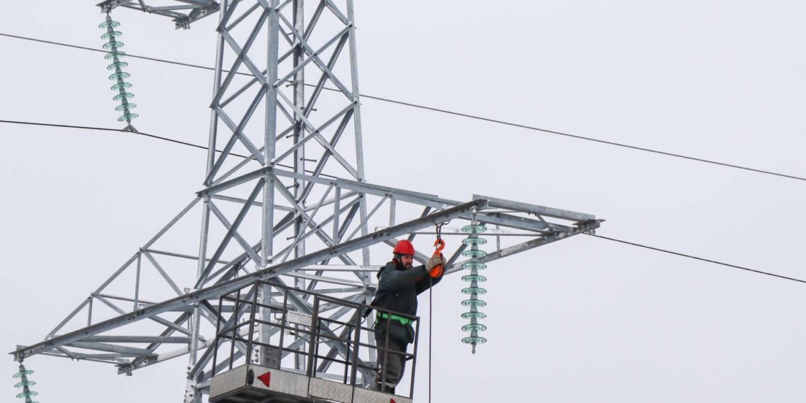 «Россети Новосибирск» начали ремонтную кампанию 2026 года