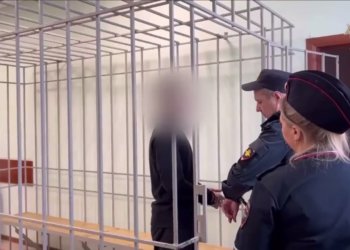 Банду сутенёров обвиняют в вовлечении в проституцию троих школьниц в Красноярске