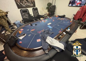 Силовики накрыли подпольный покерный клуб на Депутатской