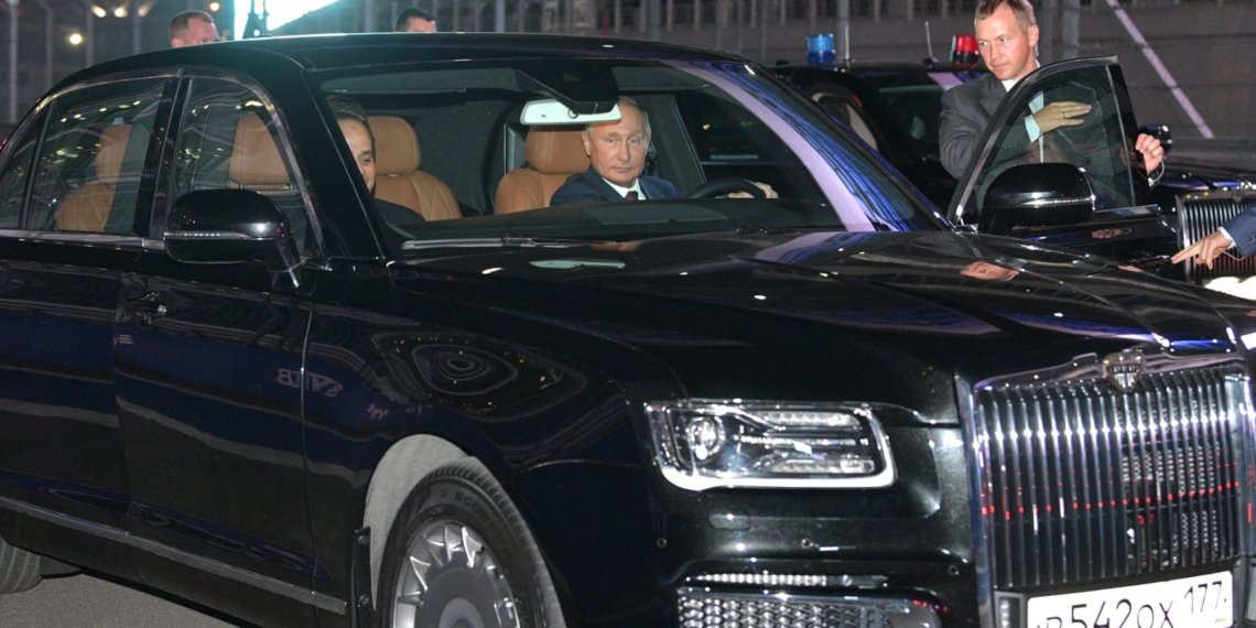 Не вывозят? Завод по производству президентского «Аурус» приостановил работу