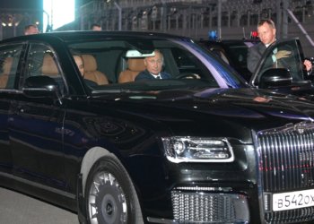 Не вывозят? Завод по производству президентского «Аурус» приостановил работу