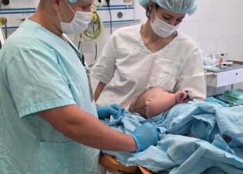 Полугодовалая девочка получила ожоги от обогревателя — врачи пересадили ей кожу