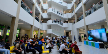 Андрей Травников и Александр Жуков обсудили ход федеральных проектов в Новосибирской области