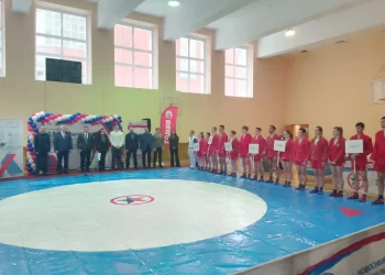 «Пока мы едины — мы непобедимы»: в СибУПК прошел фестиваль самбо в честь 70-летия вуза и Дня защитника Отечества