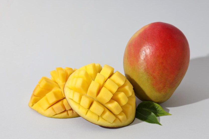 Вирус Нипах может попасть в Россию через экзотические фрукты