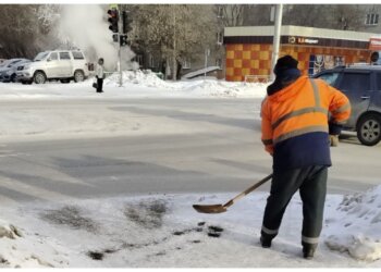 300 человек за неделю пострадали на скользких дорогах Новосибирска