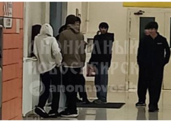 Жители Новосибирска жалуются на избиения в новосибирском ТРЦ на площади Маркса