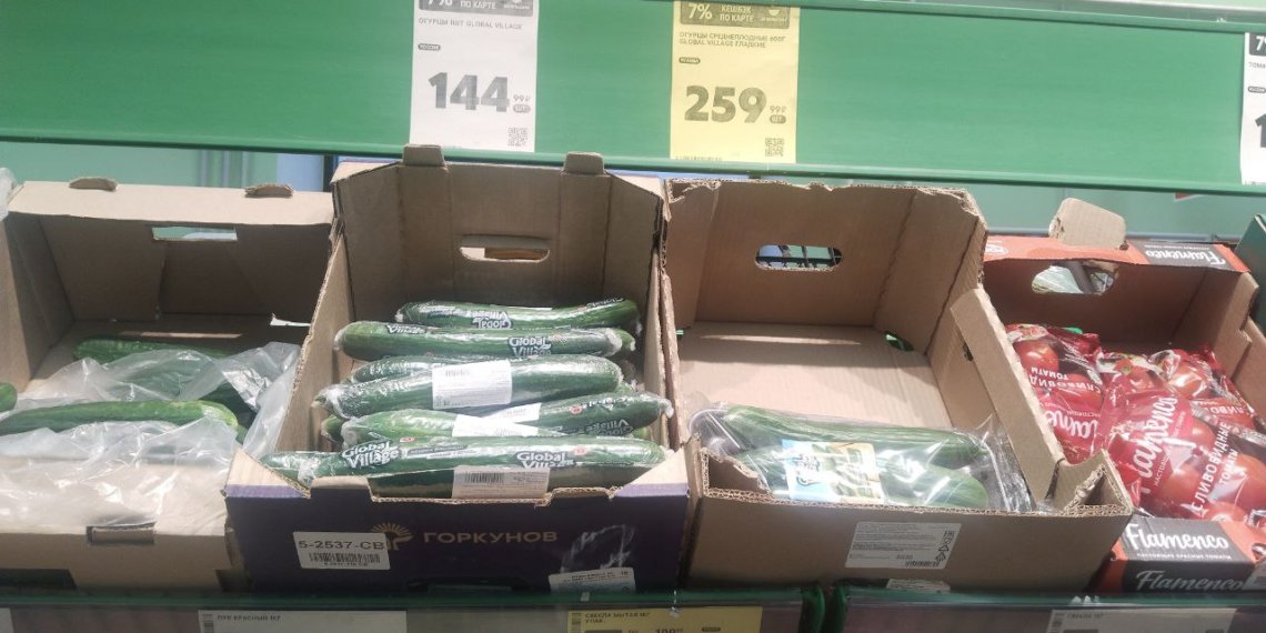 Цены на огурцы в Новосибирске перевалили за 500 рублей