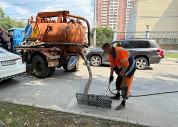 Максим Кудрявцев: Ливнёвку построят на проблемном участке улицы Петухова