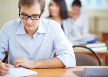 Свыше 21 тысячи выпускников напишут итоговое сочинение в дополнительный срок 4 февраля