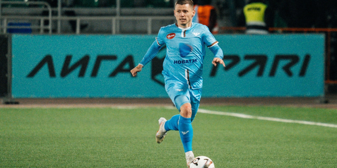 Состав ФК «Сибирь» пополнил опытный полузащитник