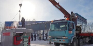 В Ленинском районе Новосибирска демонтировали нелегальную АЗС, угрожавшую безопасности горожан