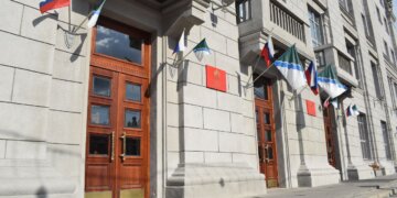 Начальник департамента земельных и имущественных отношений мэрии Новосибирска Алексей Колович ушел в отставку