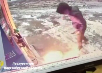 В Новосибирской области задержали подростков – серийных поджигателей АЗС