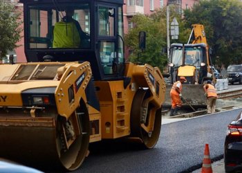 В Новосибирске на ремонт дорог и тротуаров направят в 2026 году 2,7 млрд рублей