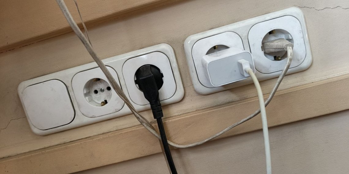 Россиянам перечислили приводящие к пожарам электроприборы