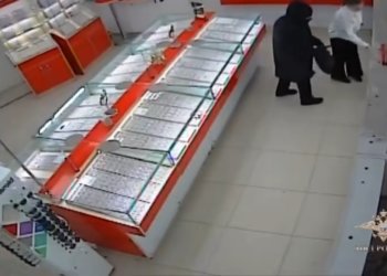 Сибиряк ограбил ювелирный магазин на семь миллионов рублей
