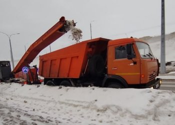 В трёх районах Новосибирска нашли шесть незаконных снегоотвалов