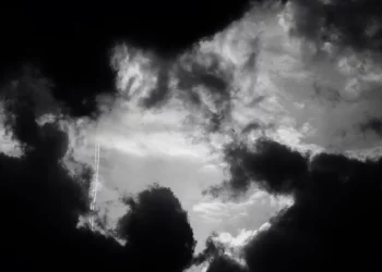 Жители новосибирской Первомайки жалуются на едкий запах