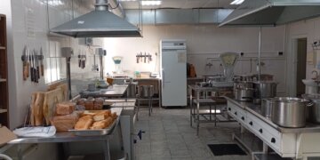 Врачи Новосибирска перечислили признаки анорексии у подростков