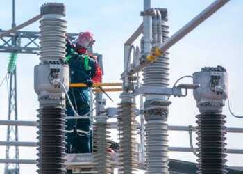 «Россети Новосибирск» перечислили в федеральный бюджет около 2,2 млрд рублей налогов