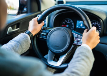 АвтоВАЗ планирует запустить платную подписку на автомобили Lada