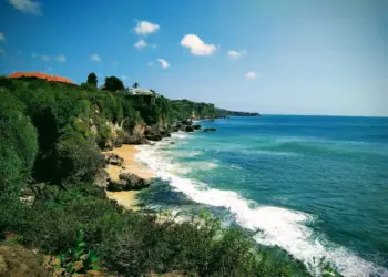 АТОР раскрыла цены на туры «все включено» на майские праздники