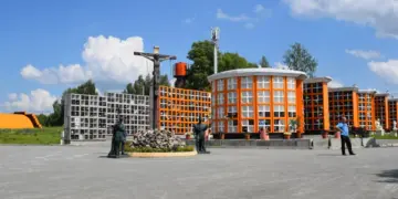 Виртуальные похороны проводят в Новосибирске