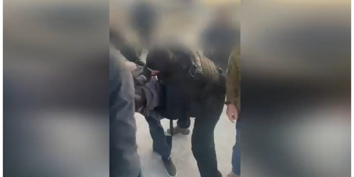 Новосибирца будут судить за поджог автомобилей по указанию куратора