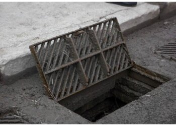 На очистку ливневой канализации в Новосибирске направят 35 млн рублей