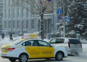 В Новосибирске меняют правила работы «социального такси»: услугу разделят на две категории