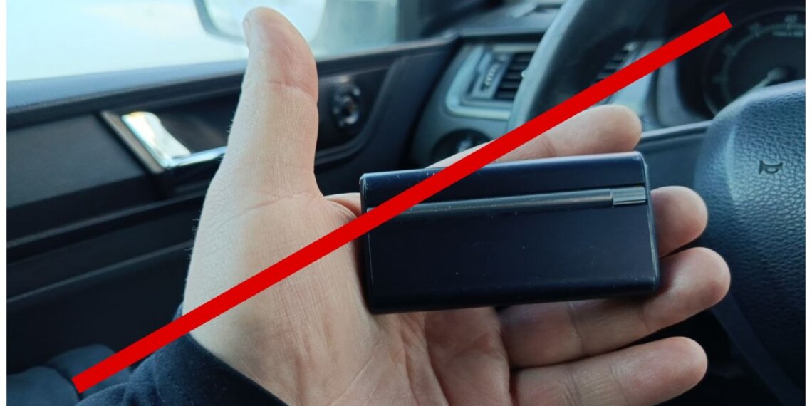 Курьеров могут начать штрафовать за доставку вейпов подросткам