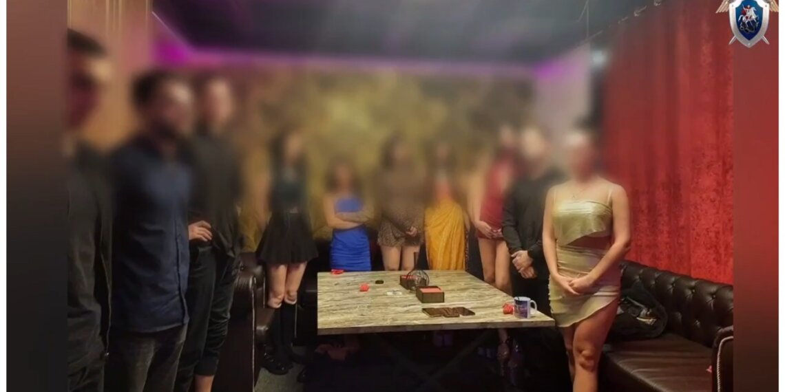 В Красноярске будут судить семерых организаторов подпольного «массажного салона»