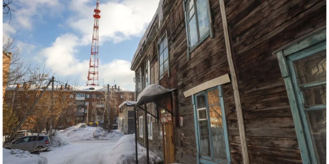 Мэрия Новосибирска выкупит жильё в аварийных домах