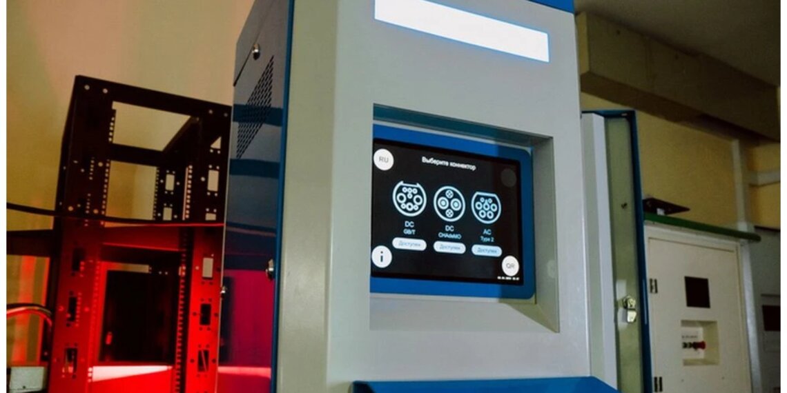 Новосибирские электрозаправки вышли в производство