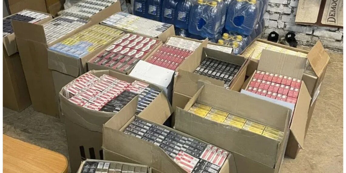 Склад «серых» сигарет накрыли в центре Новосибирска