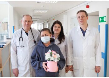 «Проснулась уже с новым сердцем»: в Новосибирске спасли пациентку с тяжёлой болезнью сердца