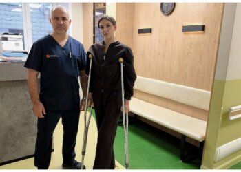 Снова на сцену: хирурги НИИТО провели балерине из Иркутска операцию на колене в Новосибирске