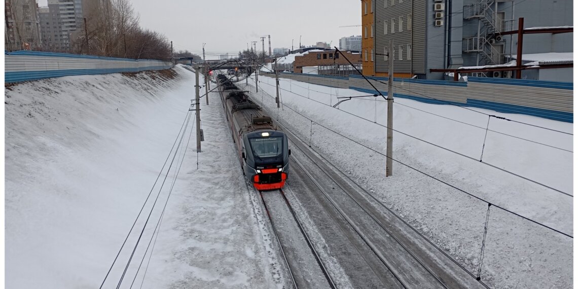 Два гружёных вагона сошли с рельсов под Новосибирском