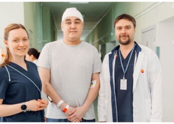 Отказали везде, но спасли в Новосибирске — мужчине удалили огромную опухоль мозга