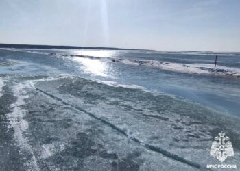 Все ледовые переправы официально закрыты в Новосибирской области