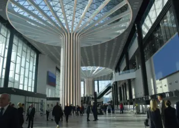 Пассажирские авиарейсы отменены и задержаны в новосибирском аэропорту Толмачёво 31 марта