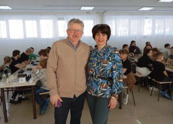 «Главная роскошь»: традиционный турнир по шахматам в необычном формате прошёл в Новосибирске