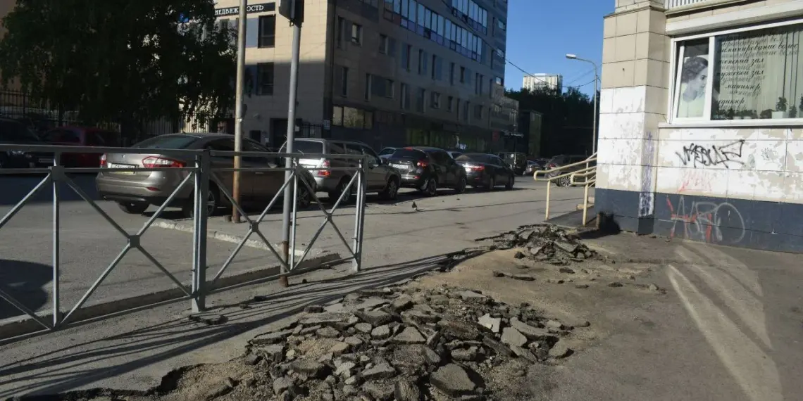 В Новосибирске до 1 апреля планируют заключить контракты на ремонт дорог и тротуаров