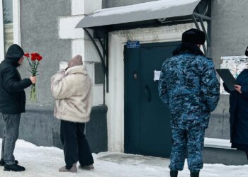 Ссора с девушкой из-за отпуска в Таиланде помогла приставам найти должника с миллионным долгом