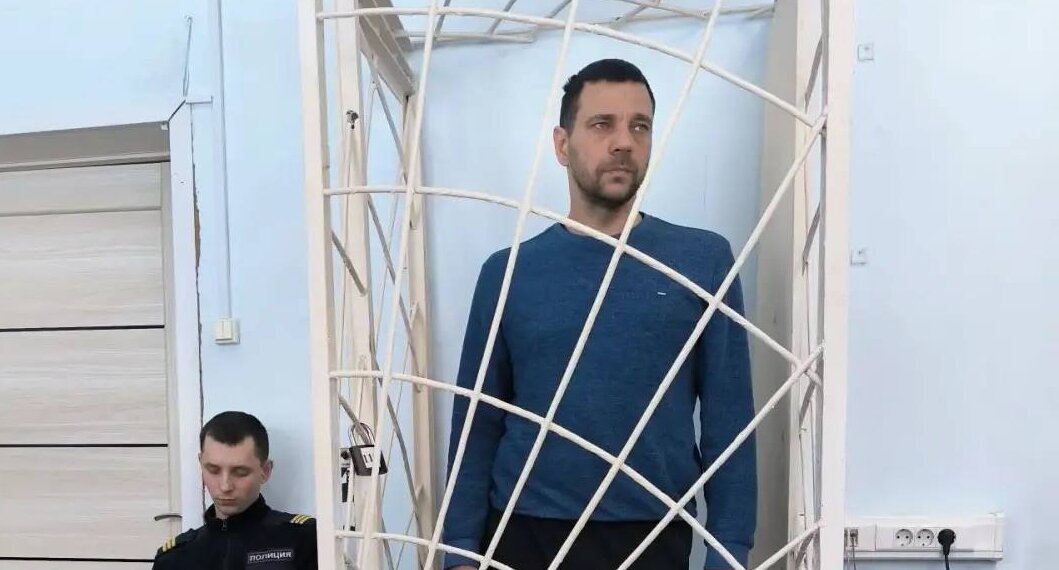 Под Новосибирском суд заключил под стражу водителя микроавтобуса, погубившего пять человек